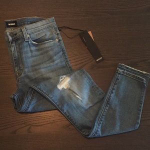 Hudson High Waisted Jeans w/ Distressed Knee